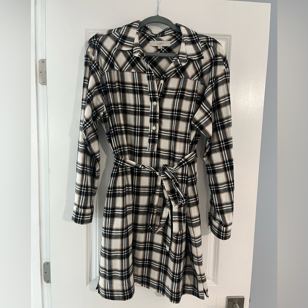 Loft knee length dress. Black white and tan plaid.